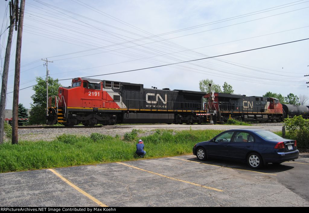 CN 2191